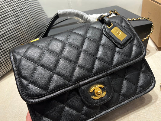 XNE-BAG672