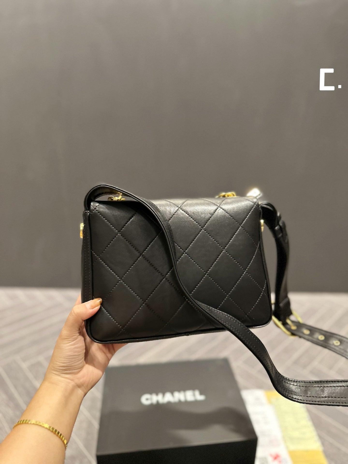 XNE-BAG637