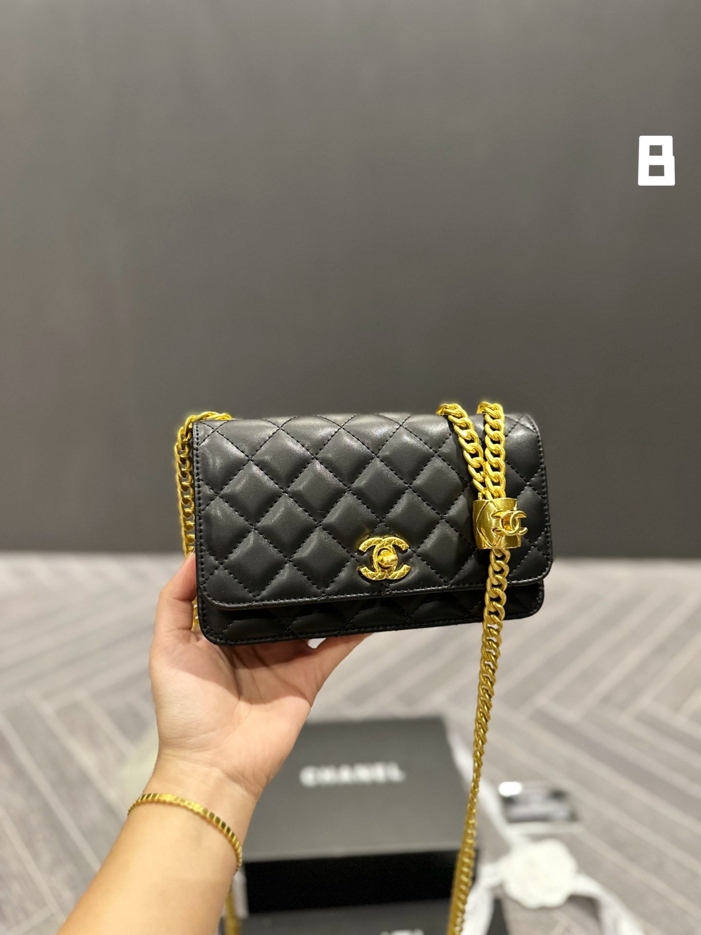 XNE-BAG635