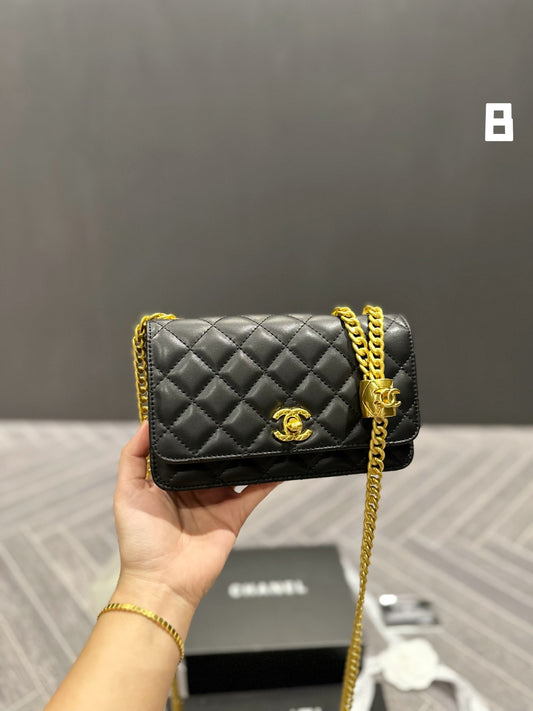 XNE-BAG635