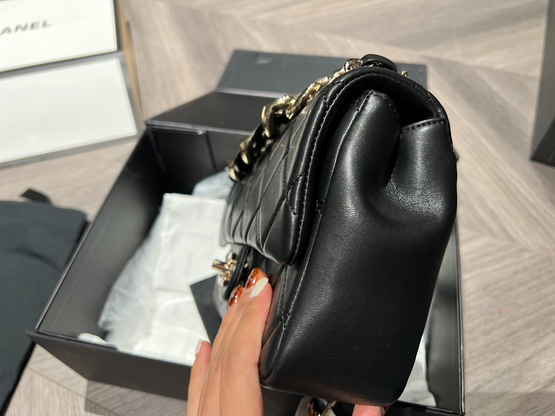 XNE-BAG632