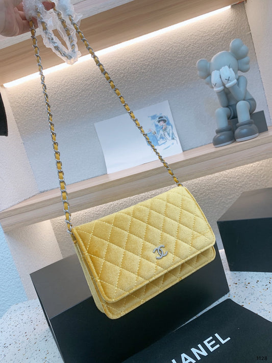 XNE-BAG537