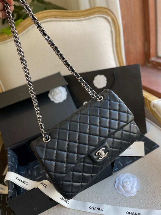 XNE-BAG541