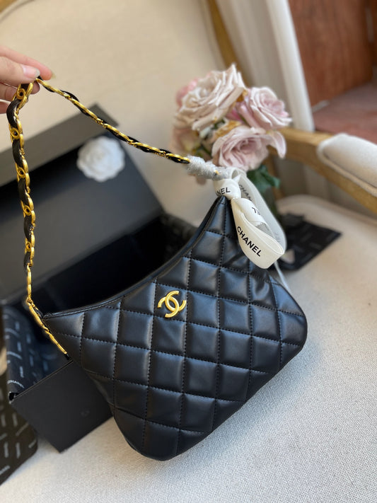 XNE-BAG472