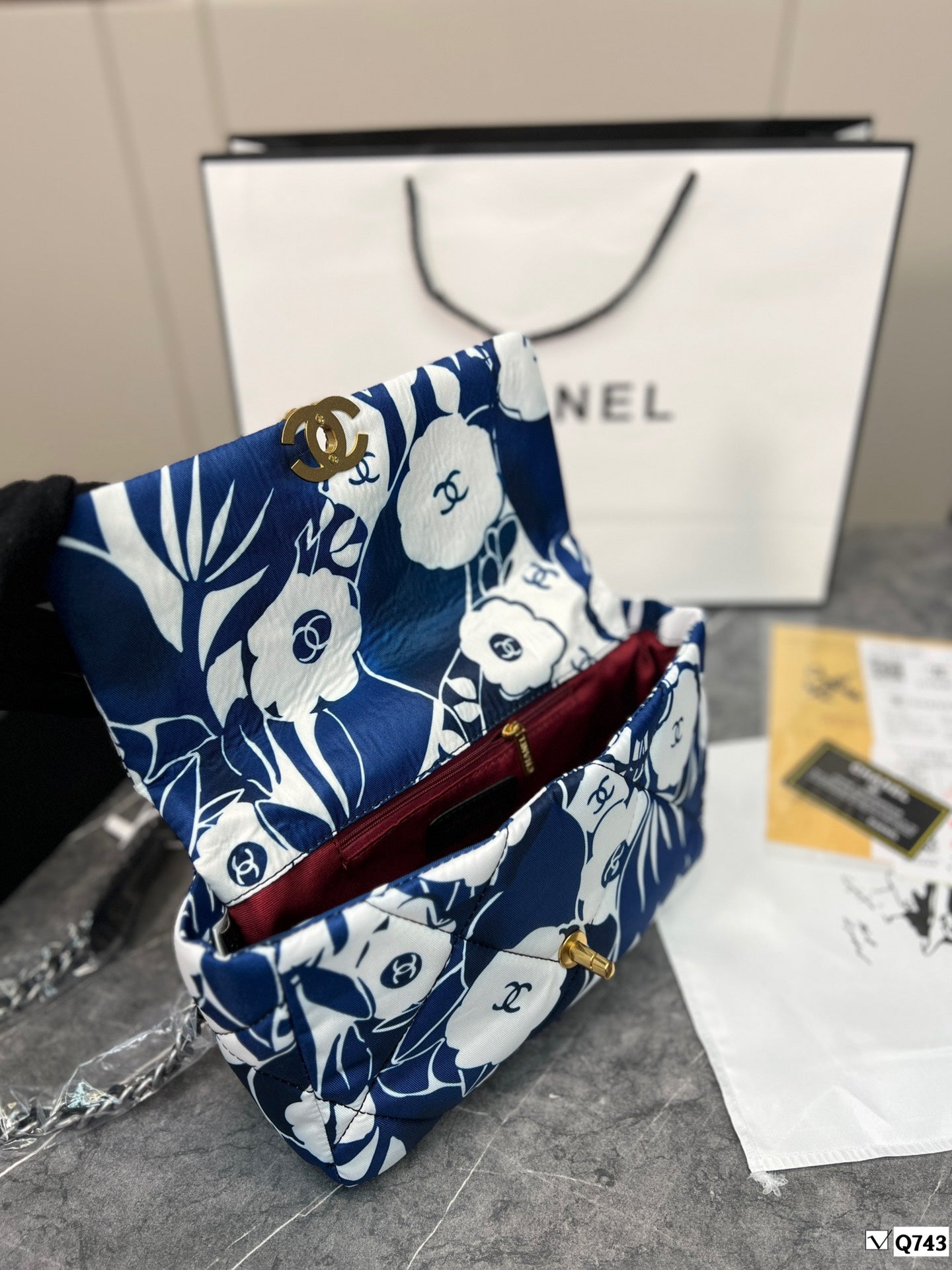 XNE-BAG463