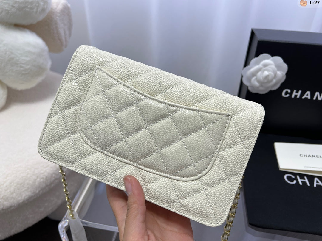 XNE-BAG449