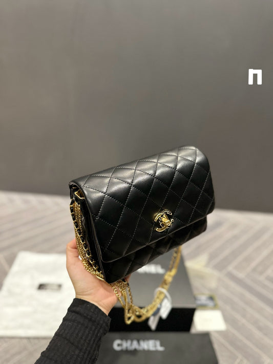XNE-BAG437