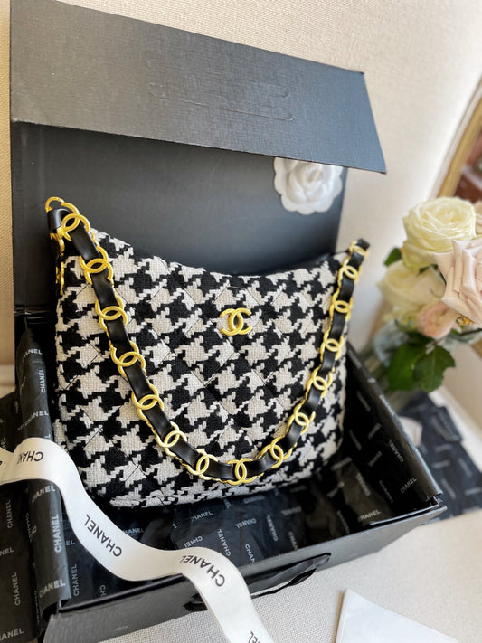 XNE-BAG425
