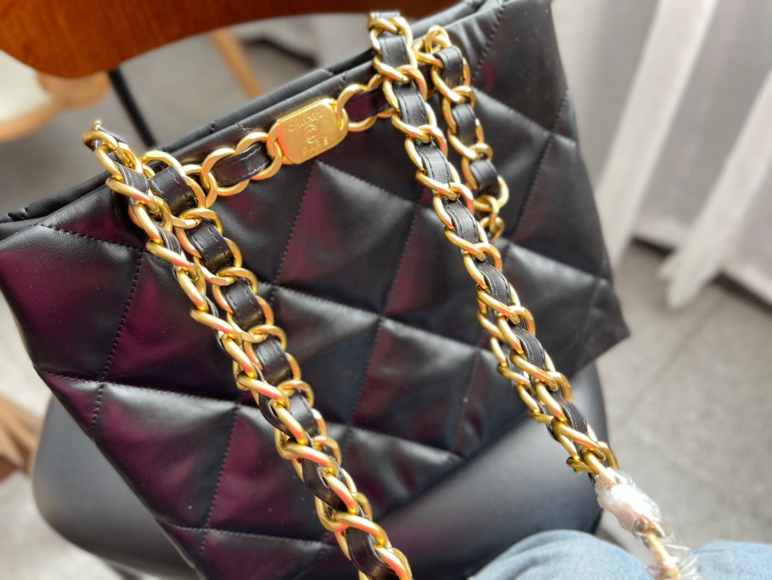 XNE-BAG396