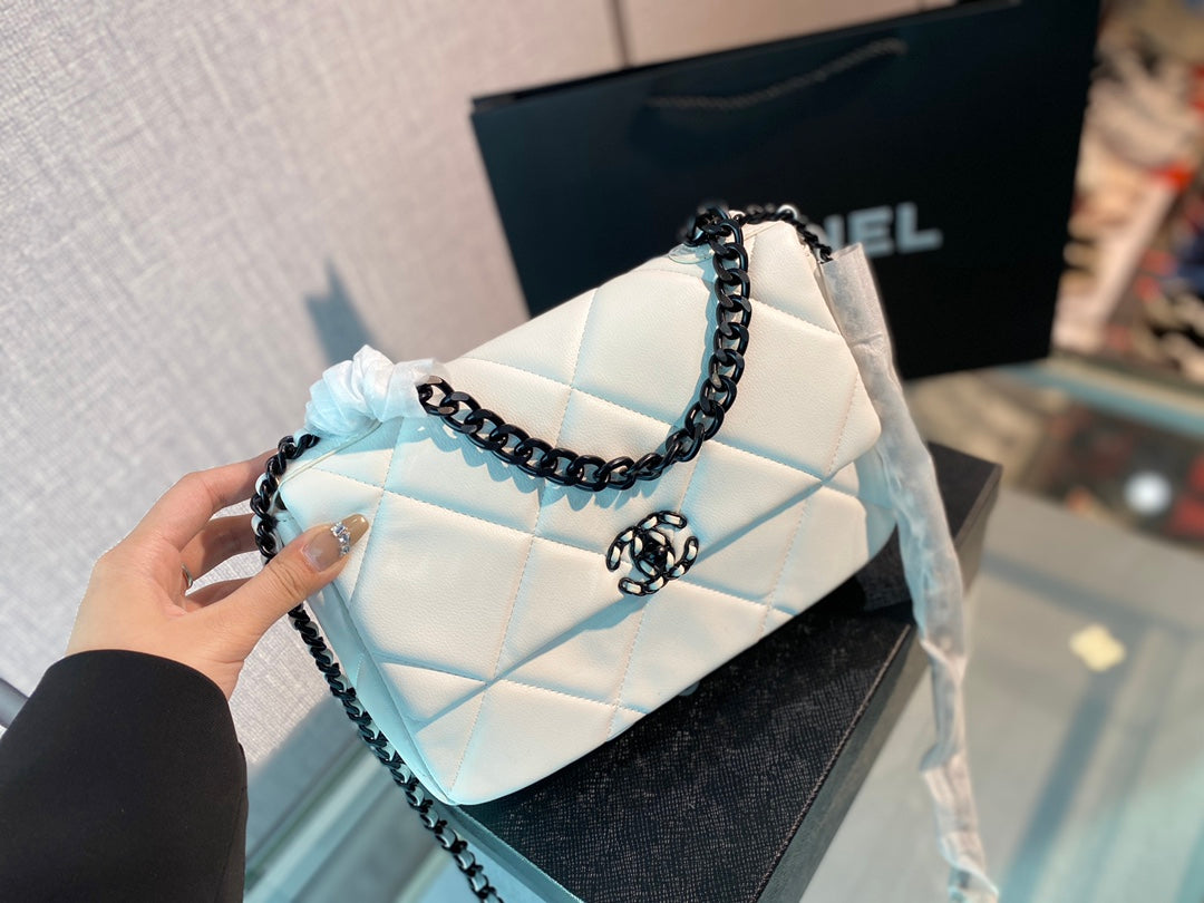 XNE-BAG392