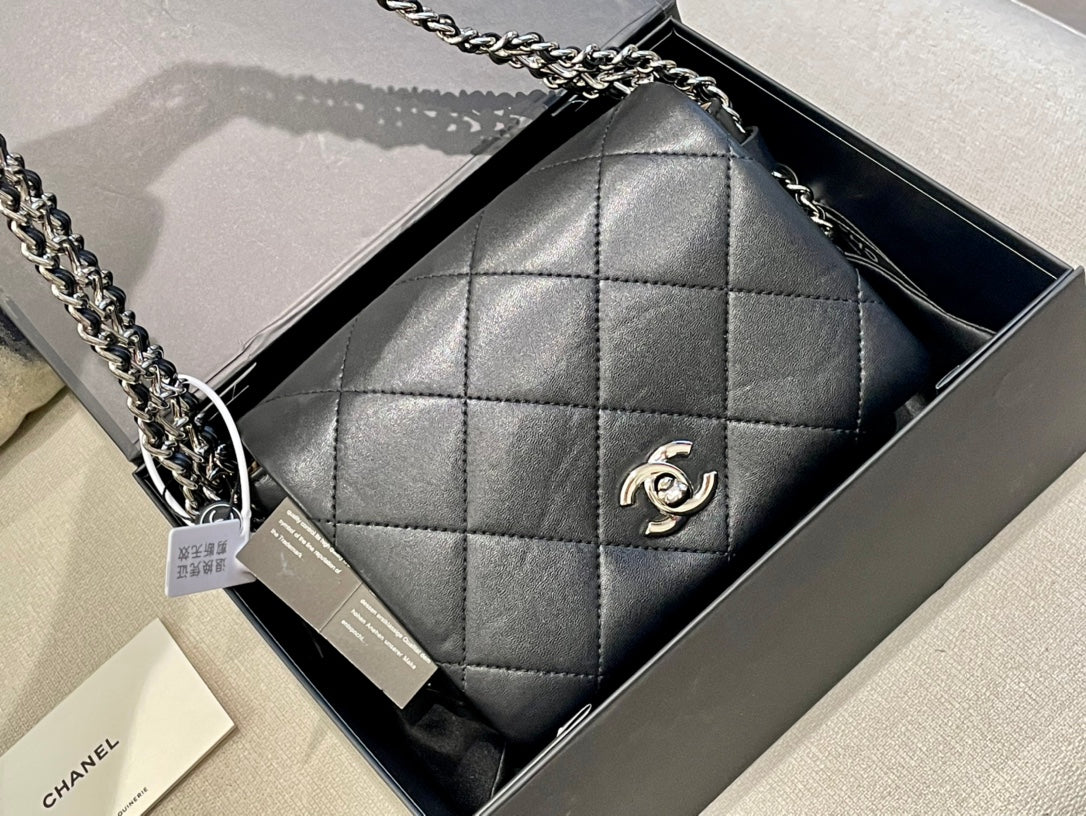 XNE-BAG304