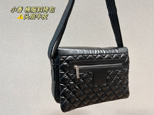 XNE-BAG053