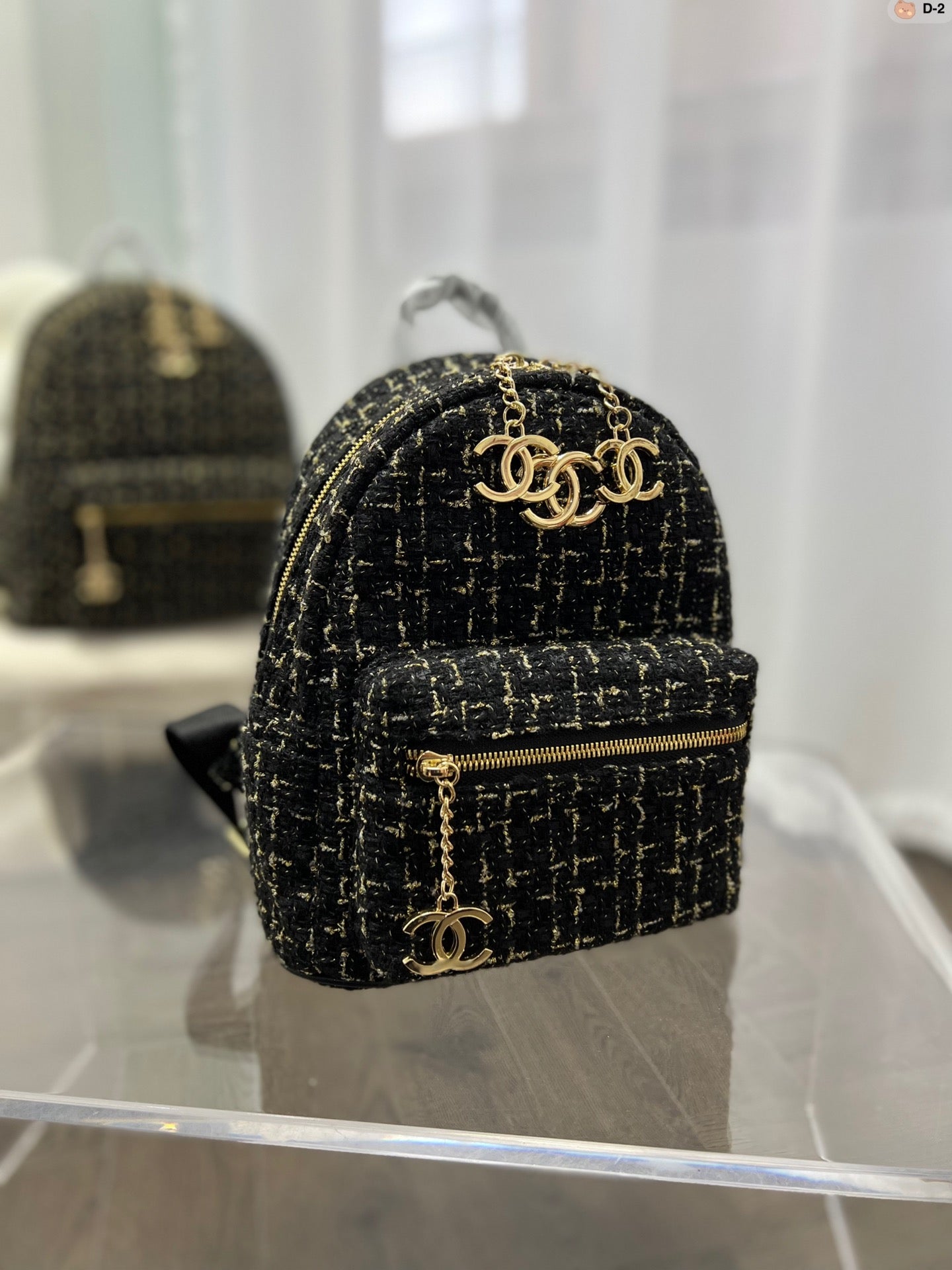 XNE-BAG044