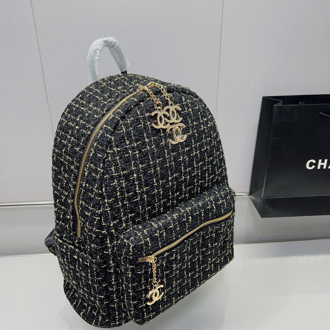 XNE-BAG184