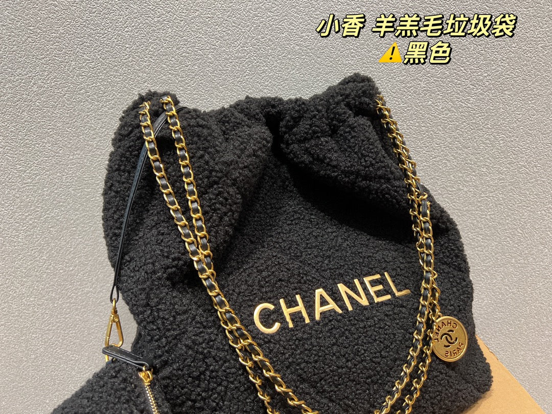 XNE-BAG176