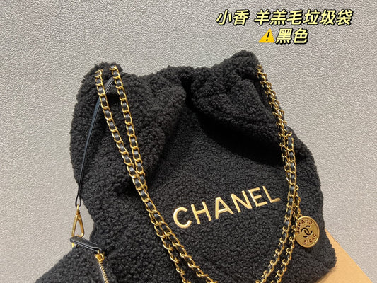 XNE-BAG176