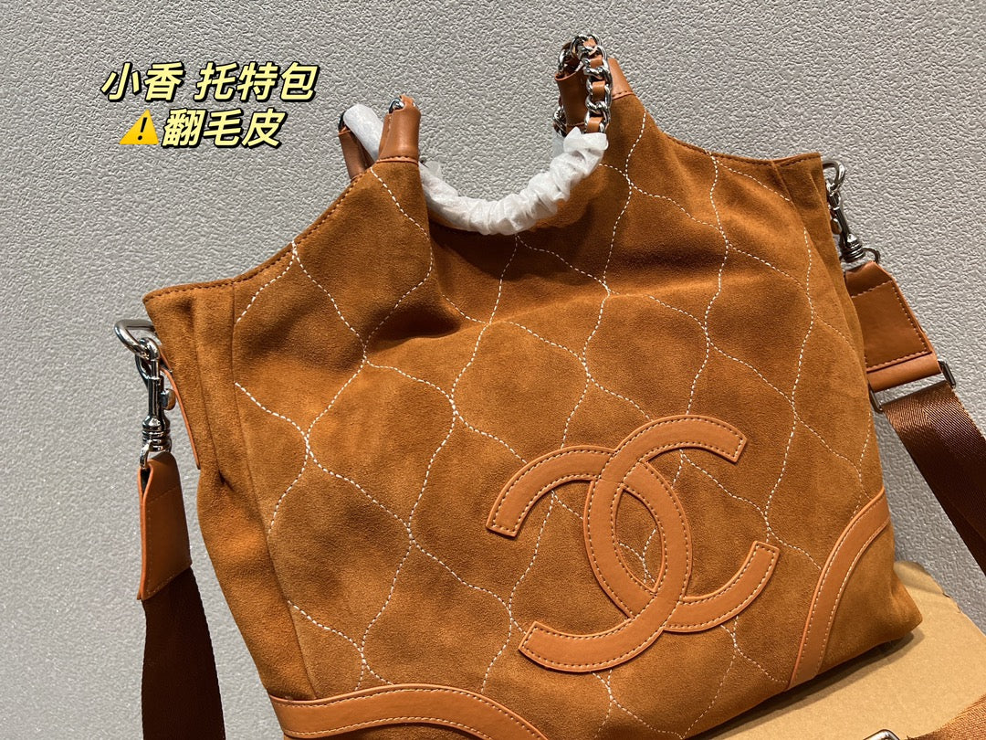 XNE-BAG172