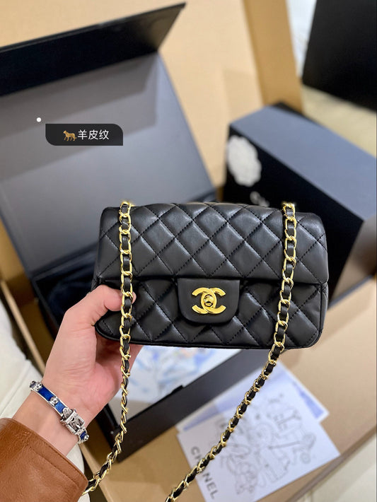 XNE-BAG489
