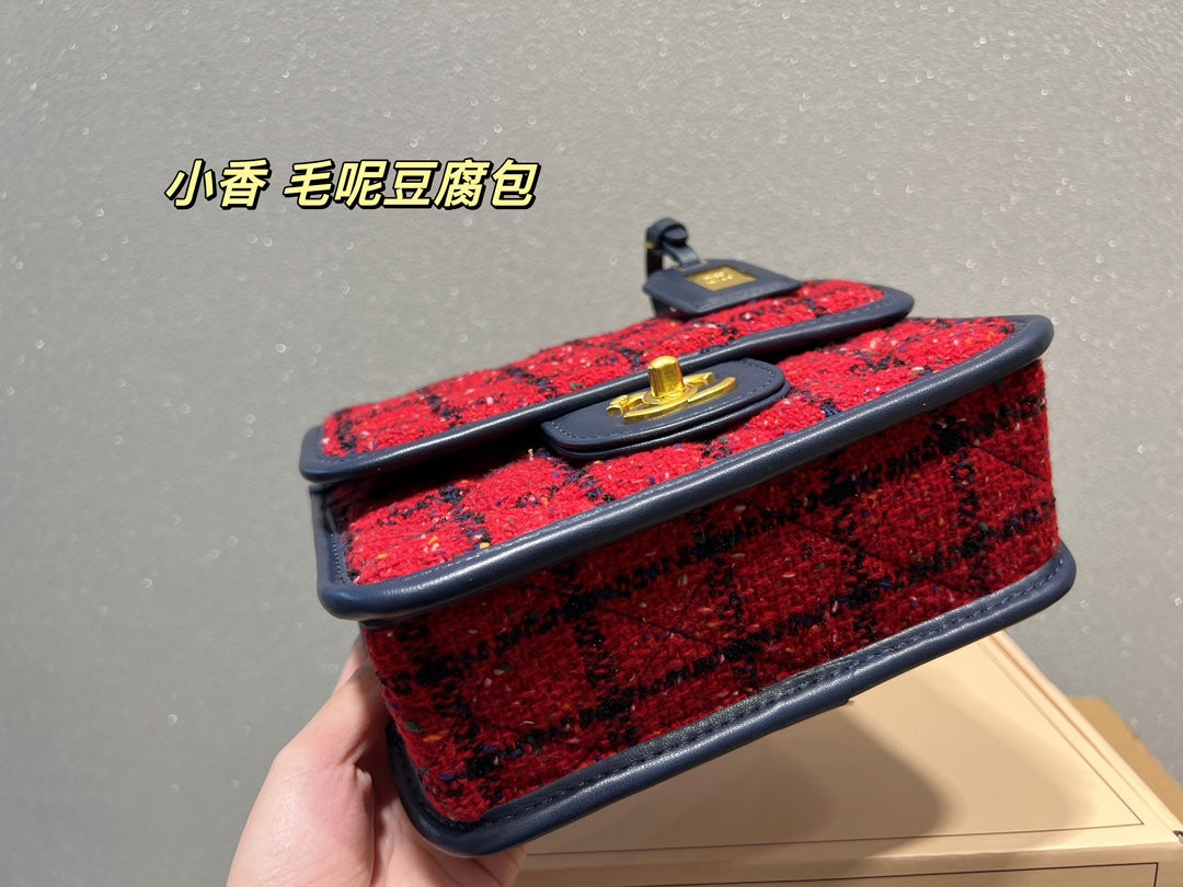 XNE-BAG498