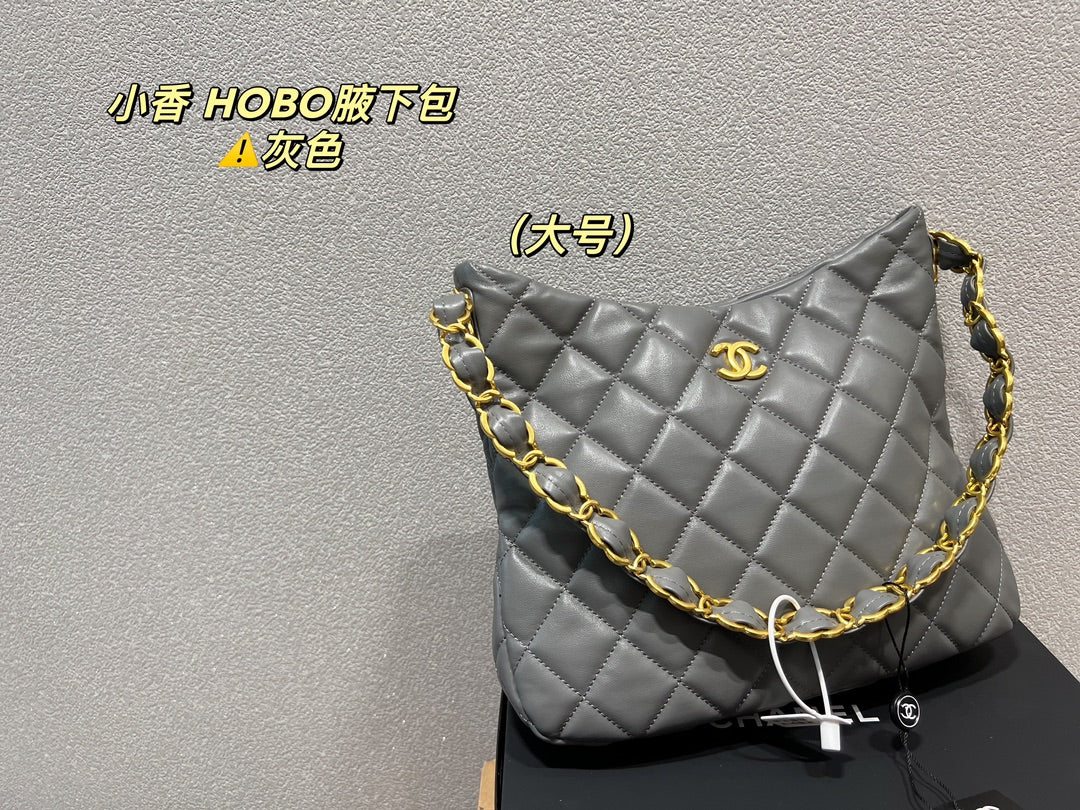 XNE-BAG497