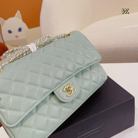 XNE-BAG586