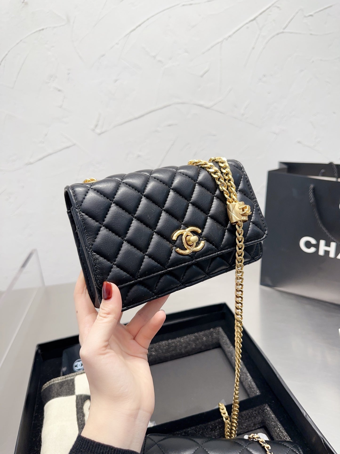 XNE-BAG576