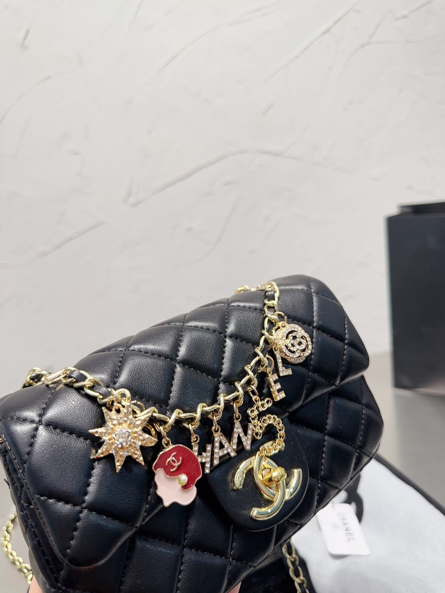 XNE-BAG575