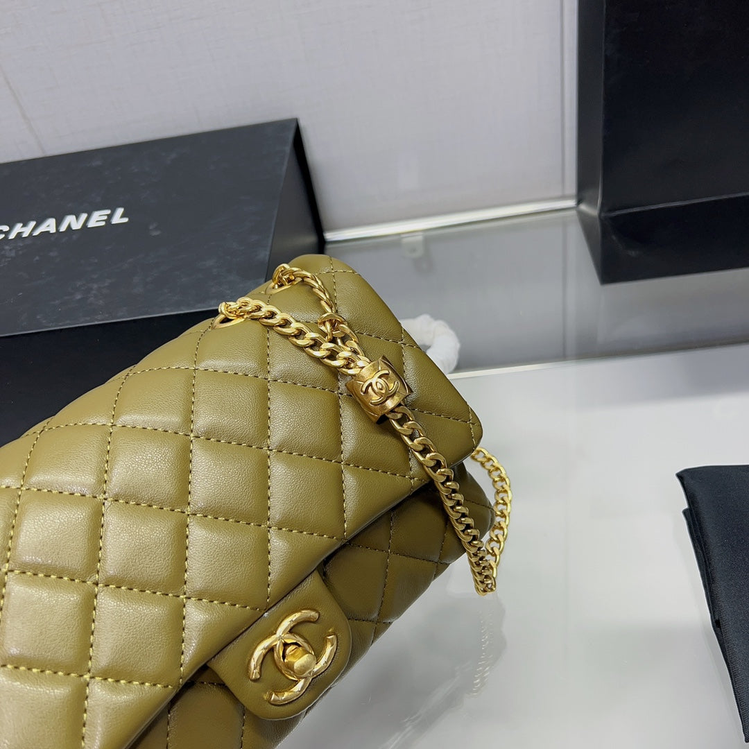 XNE-BAG589