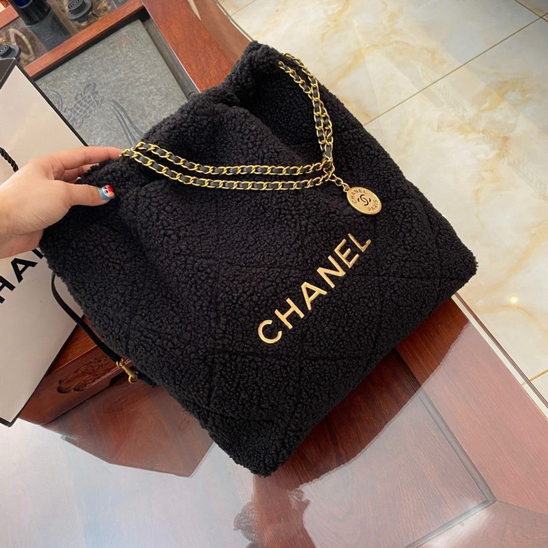 XNE-BAG564
