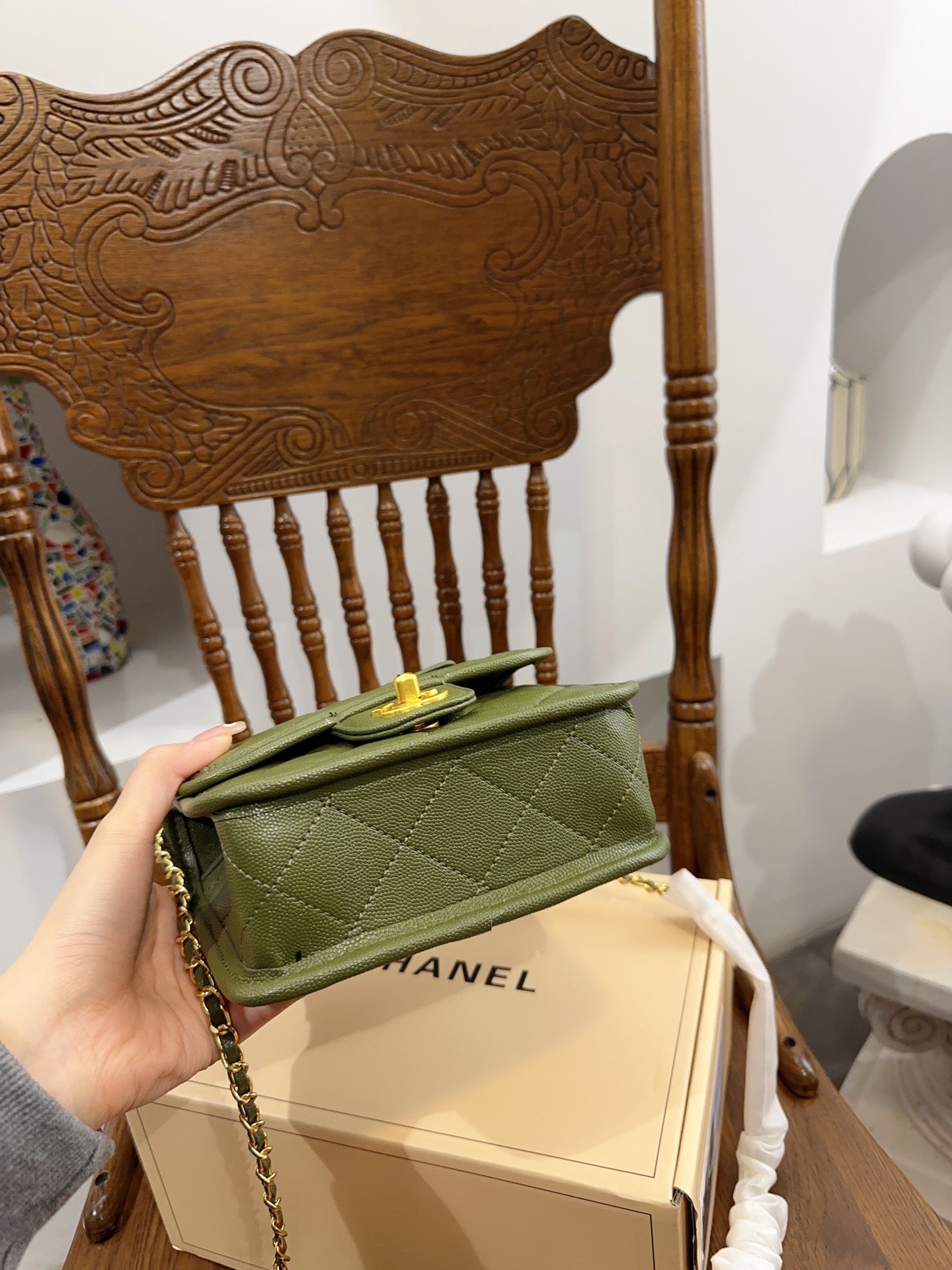 XNE-BAG568