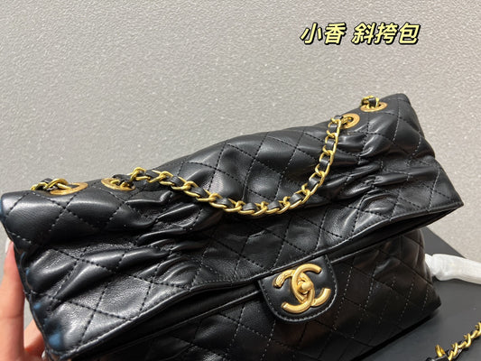 XNE-BAG560