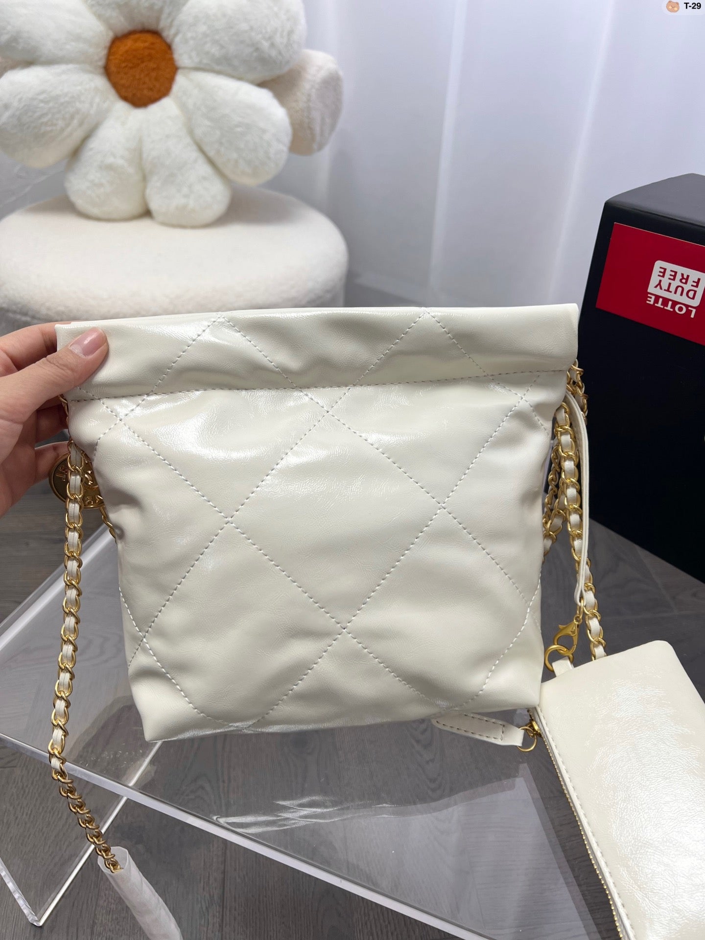 XNE-BAG621