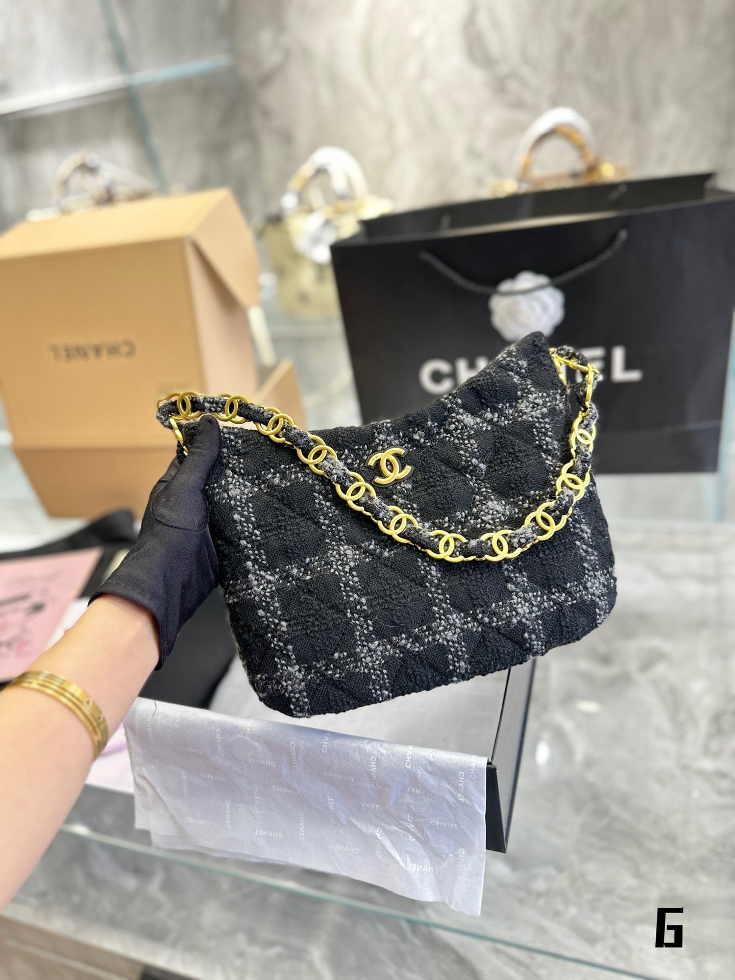 XNE-BAG610