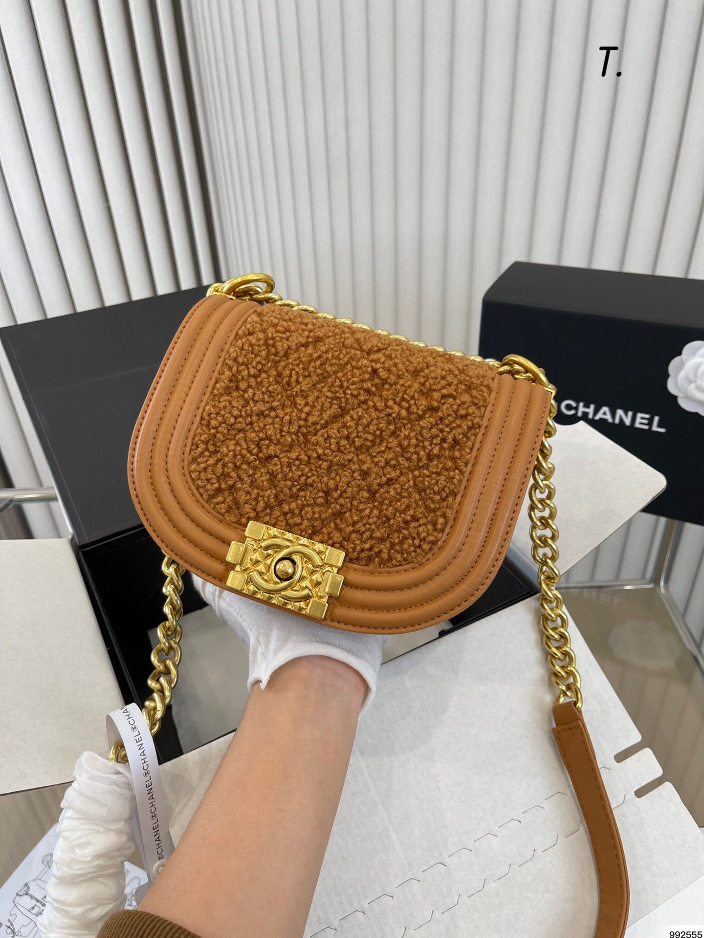 XNE-BAG789