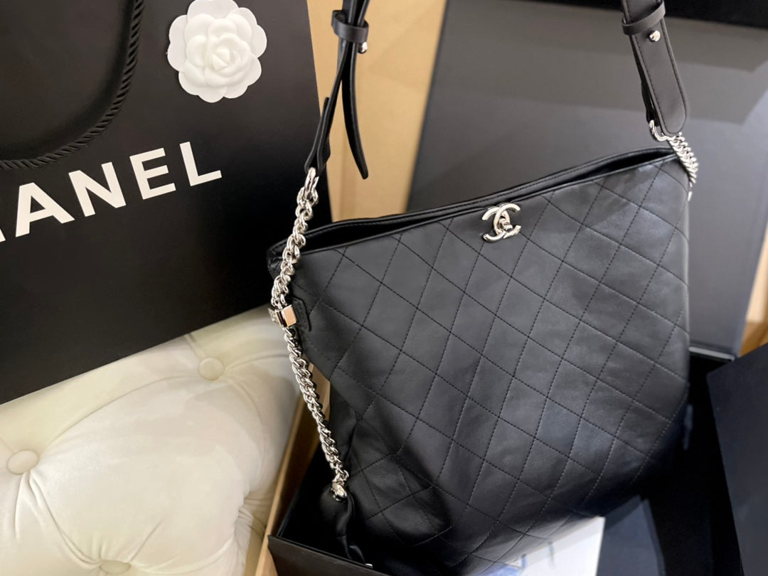 XNE-BAG790