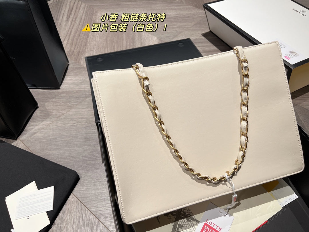XNE-BAG784