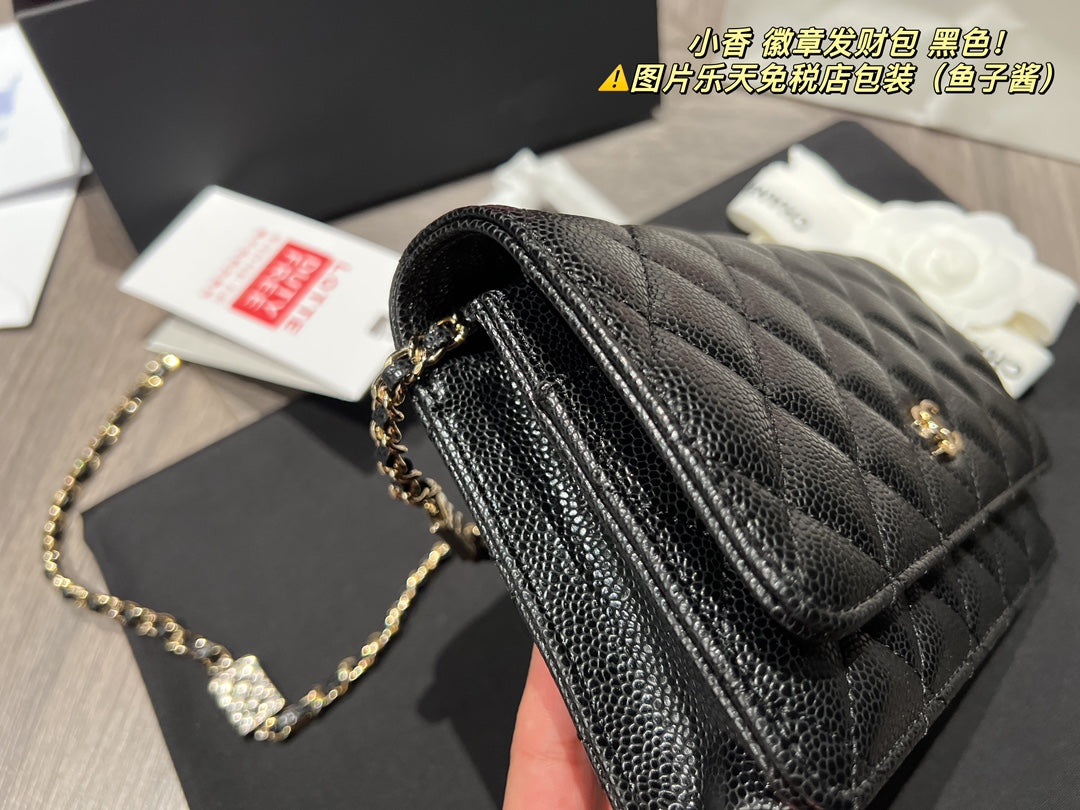 XNE-BAG775