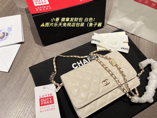XNE-BAG774