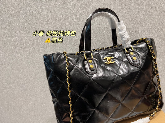 XNE-BAG772