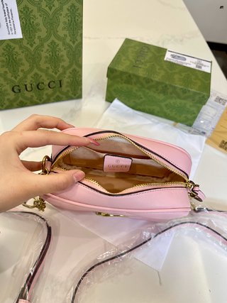 GUCCI BAG 673-4