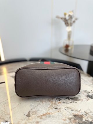 GUCCI BAG 465-3