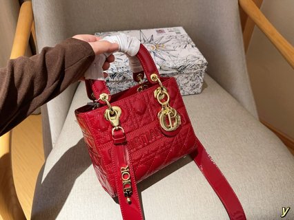 DIOR-760
