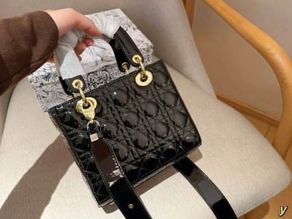 DIOR-760