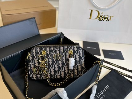 DIOR-754
