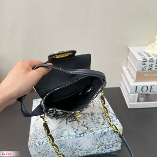 DIOR-758