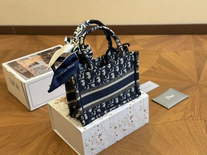 DIOR-746