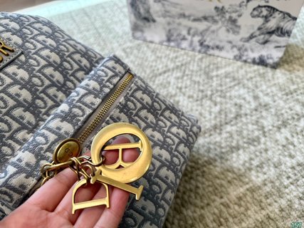 DIOR-753