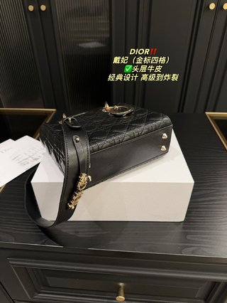 DIOR-703