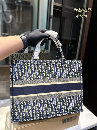 DIOR-719