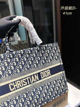 DIOR-720